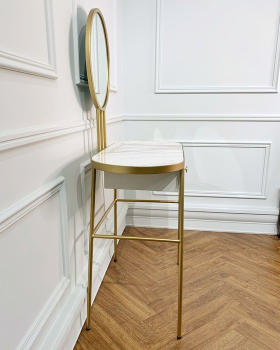 Туалетный столик Бирт с ящиком и зеркалом белого цвета - лучшие Туалетные столики в INMYROOM