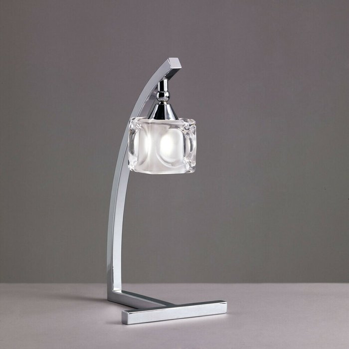 Настольная лампа Mantra "Cuadrax" - купить Настольные лампы по цене 9705.0