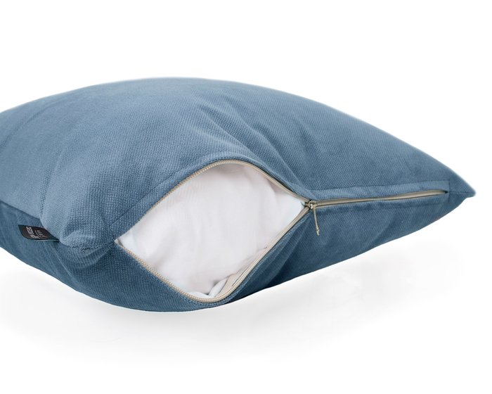 Декоративная подушка Amigo Blue синего цвета - купить Декоративные подушки по цене 1344.0