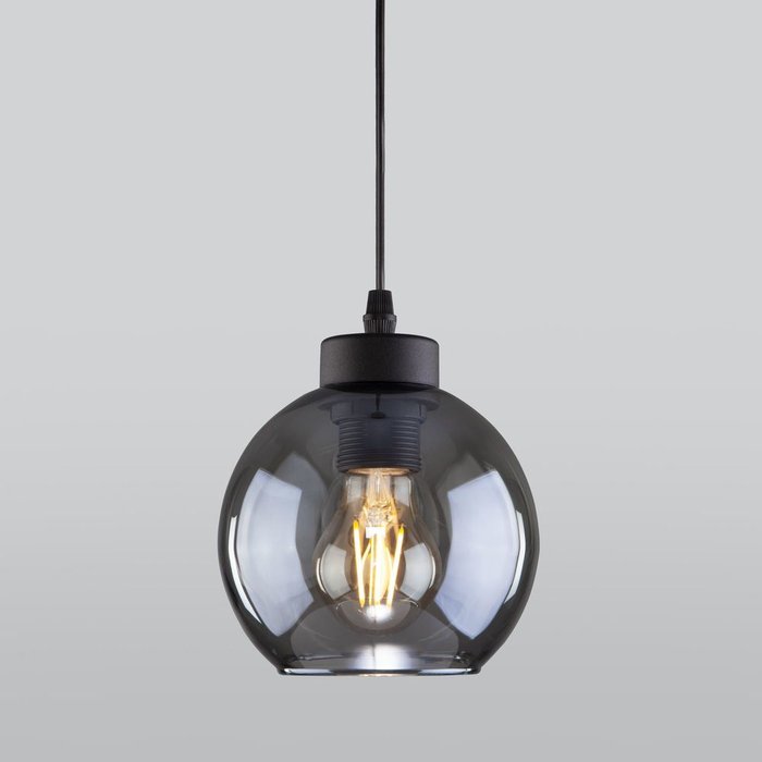 Подвесной светильник Cubus с круглым стеклянным плафоном серого цвета
