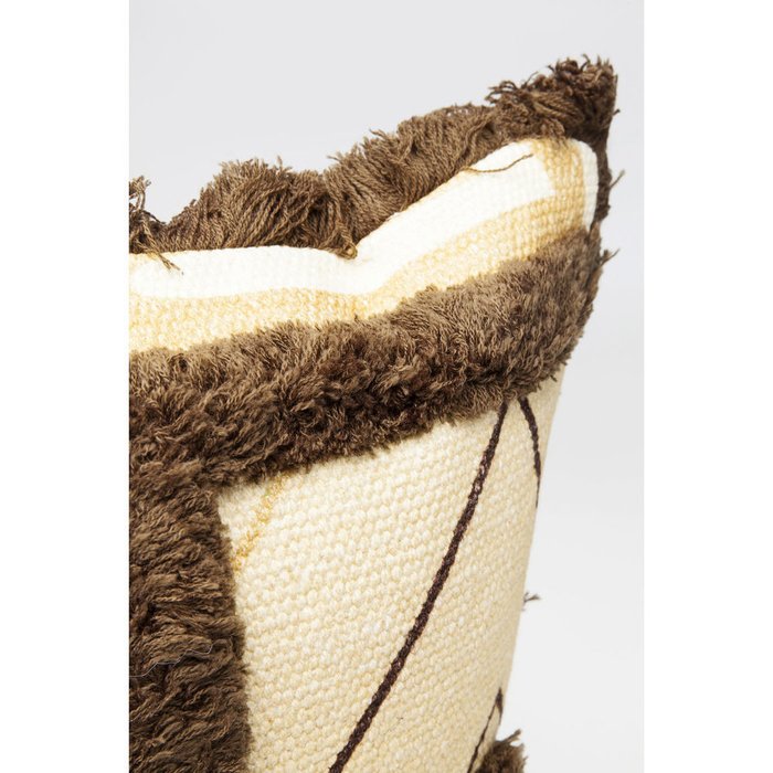 Подушка Wild Life бежево-коричневого цвета - лучшие Декоративные подушки в INMYROOM