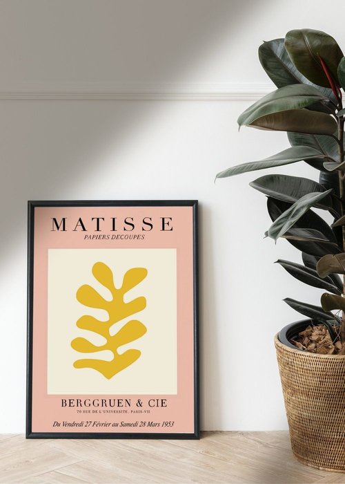 Постер Matisse Papiers Decoupes Rose 50х70 в раме черного цвета  - купить Принты по цене 7500.0