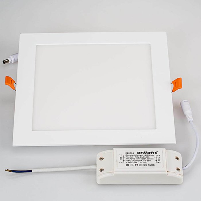 Встраиваемый светильник DL 020136 (пластик, цвет белый) - лучшие Встраиваемые споты в INMYROOM
