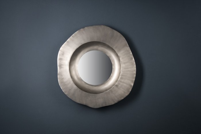 Зеркало металлическое ассиметричной формы - купить Настенные зеркала по цене 17500.0