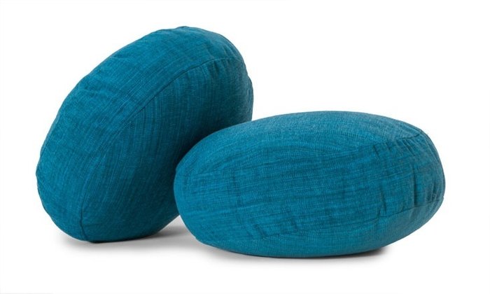 Набор из двух круглых подушек синего цвета