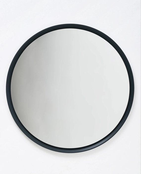 Настенное круглое зеркало Special B в чёрной раме