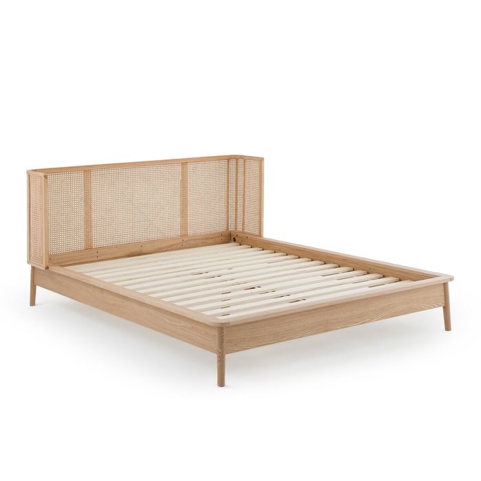 Кровать из плетеного материала с кроватным основанием Laora 160x200 бежевого цвета - лучшие Кровати для спальни в INMYROOM