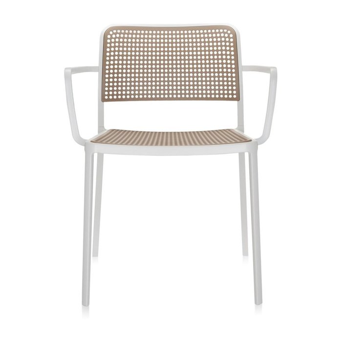 Стул Audrey бежевого цвета с подлокотниками  - купить Обеденные стулья по цене 61799.0