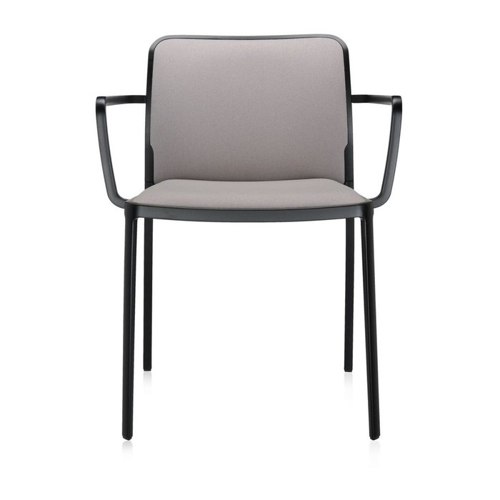 Стул Audrey Soft бежевого цвета с подлокотниками - купить Обеденные стулья по цене 92158.0