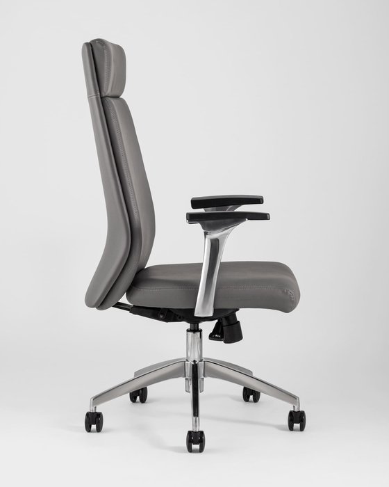 Офисное кресло Top Chairs Armor серого цвета - лучшие Офисные кресла в INMYROOM