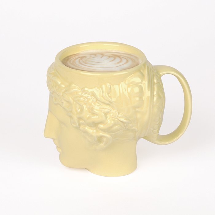 Чашка Aphrodite желтого цвета - лучшие Чашки в INMYROOM