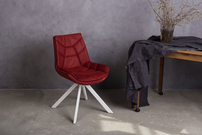 Стул Atlas красного цвета - лучшие Обеденные стулья в INMYROOM