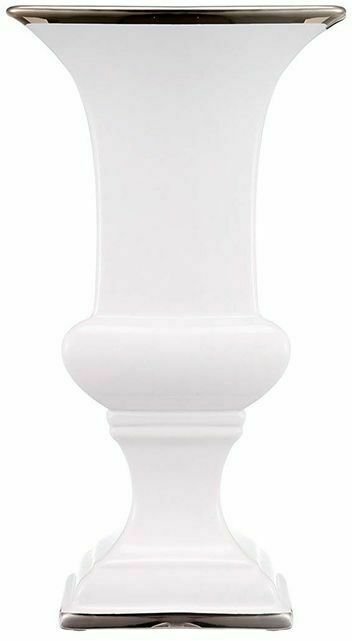 Керамическая ваза белого цвета  - купить Вазы  по цене 4160.0