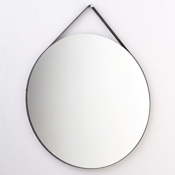 Круглое настенное зеркало диаметр 70 в ремне из натуральной кожи 