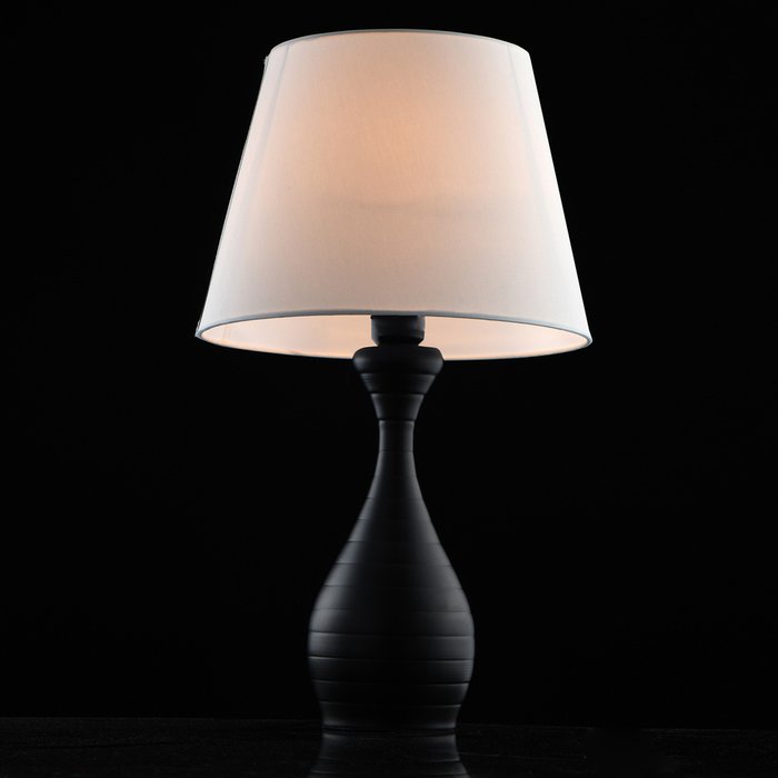 Настольная лампа Салон с белым абажуром - купить Настольные лампы по цене 15250.0
