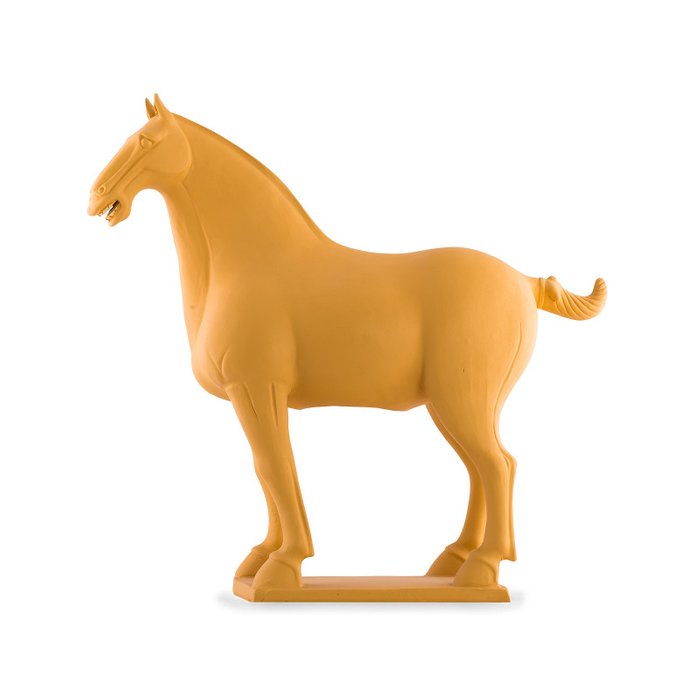 Статуэтка конь Gezellig желтого цвета - лучшие Фигуры и статуэтки в INMYROOM