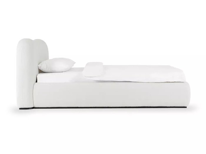 Кровать Patti 180х200 в обивке из букле белого цвета без подъемного механизма - лучшие Кровати для спальни в INMYROOM
