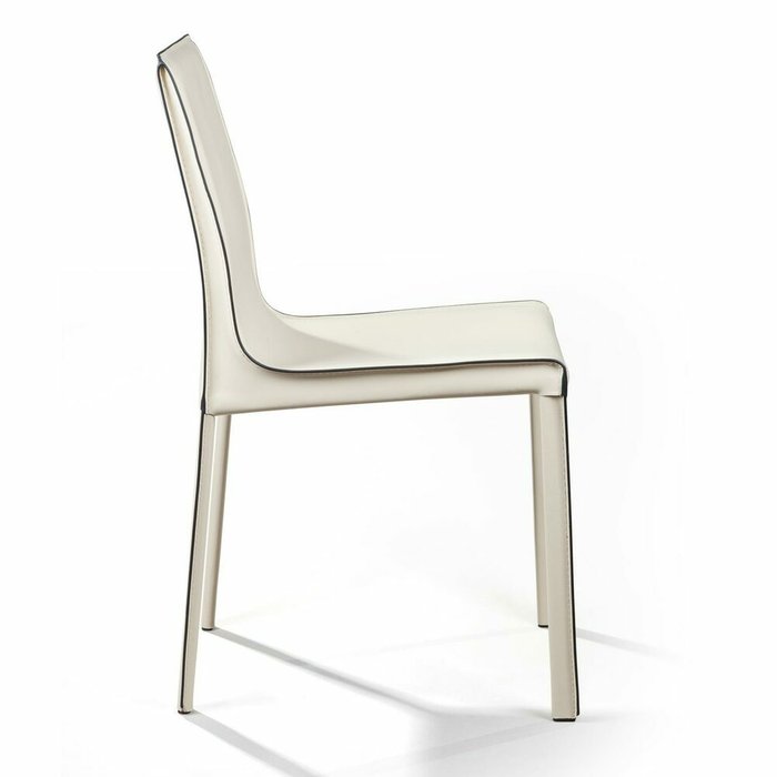 Стул Barrie бежевого цвета - лучшие Обеденные стулья в INMYROOM