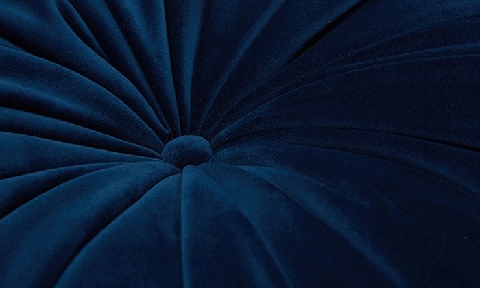 Набор из двух подушек темно-синего цвета - лучшие Декоративные подушки в INMYROOM