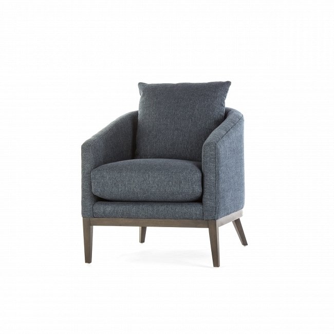 Кресло Celia Chair темно-синего цвета