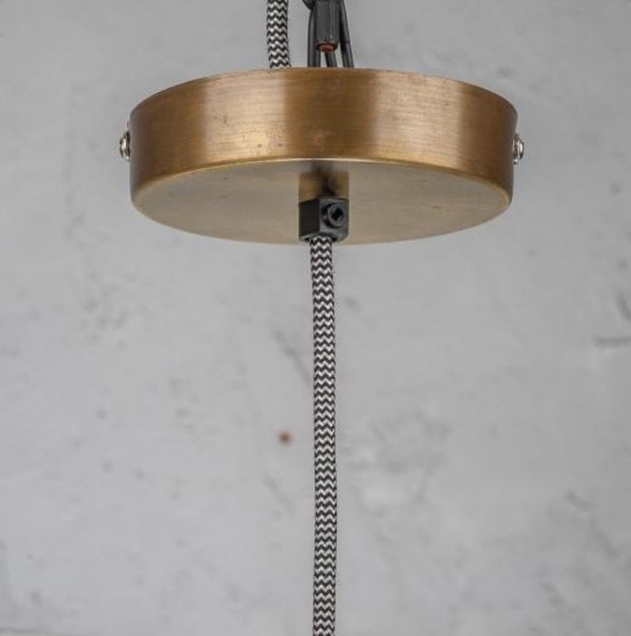 Светильник подвесной из металла и стекла  - лучшие Подвесные светильники в INMYROOM