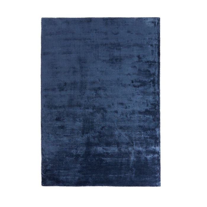 Ковер Guitou из вискозы темно-синего цвета 160x230