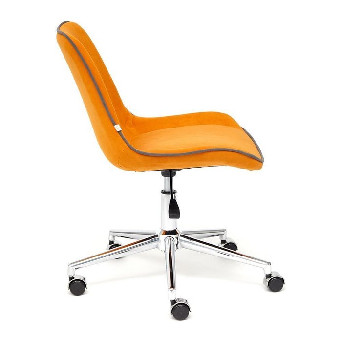 Офисные стулья оранжевого цвета