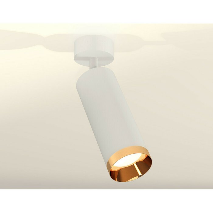 Светильник точечный Ambrella Techno Spot XM6342005 - купить Накладные споты по цене 4680.0