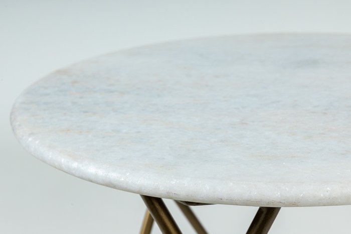 Кофейный стол Simple Stone белого цвета - лучшие Кофейные столики в INMYROOM