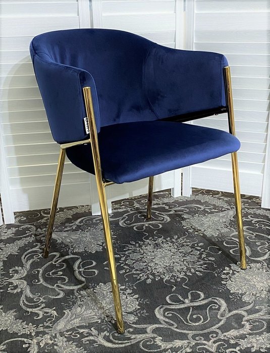 Стул Dill темно-синего цвета - лучшие Обеденные стулья в INMYROOM