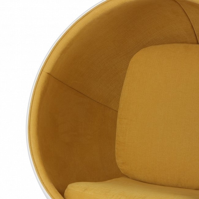 Кресло Ball с желтой обивкой - лучшие Интерьерные кресла в INMYROOM