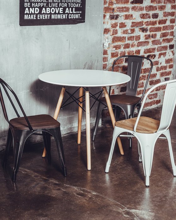 Стул Tolix Wood серебристого цвета - лучшие Обеденные стулья в INMYROOM