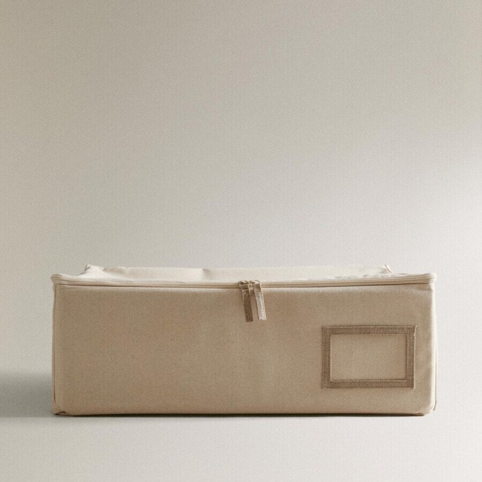 Коробка-органайзер для гардероба среднего размера Коробка-органайзер для гардероба среднего размера