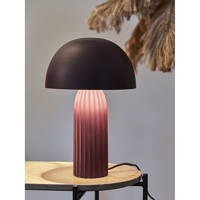 Лампа настольная Texture Sleek бордового цвета - купить Настольные лампы по цене 9900.0
