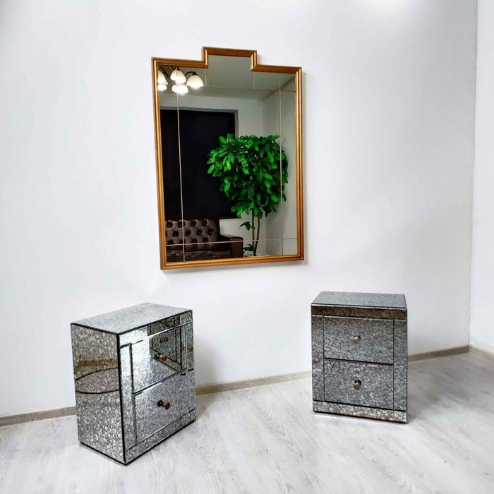 Настенное зеркало Vincello 75x105 золотого цвета - лучшие Настенные зеркала в INMYROOM