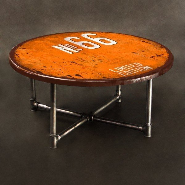 Журнальный столик из массива сосны и металла