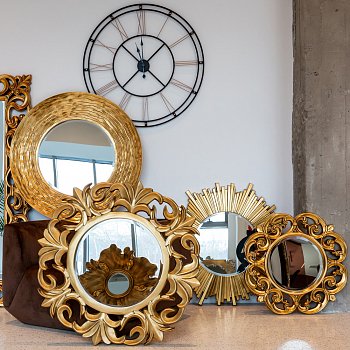 Настенное зеркало Гримальди золотого цвета - купить Настенные зеркала по цене 19500.0