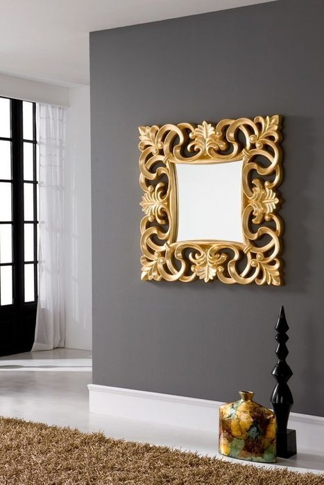 Настенное зеркало в резной раме золотого цвета - купить Настенные зеркала по цене 26900.0