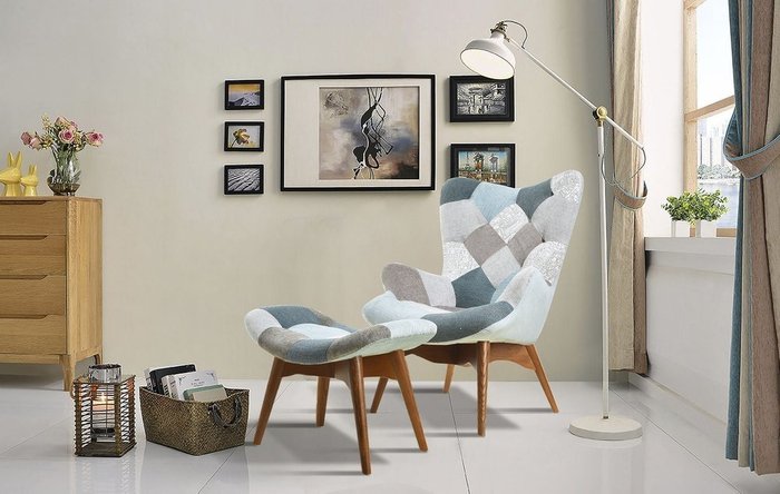 Кресло Contour серо-голубого цвета на коричневых ножках - купить Интерьерные кресла по цене 37968.0
