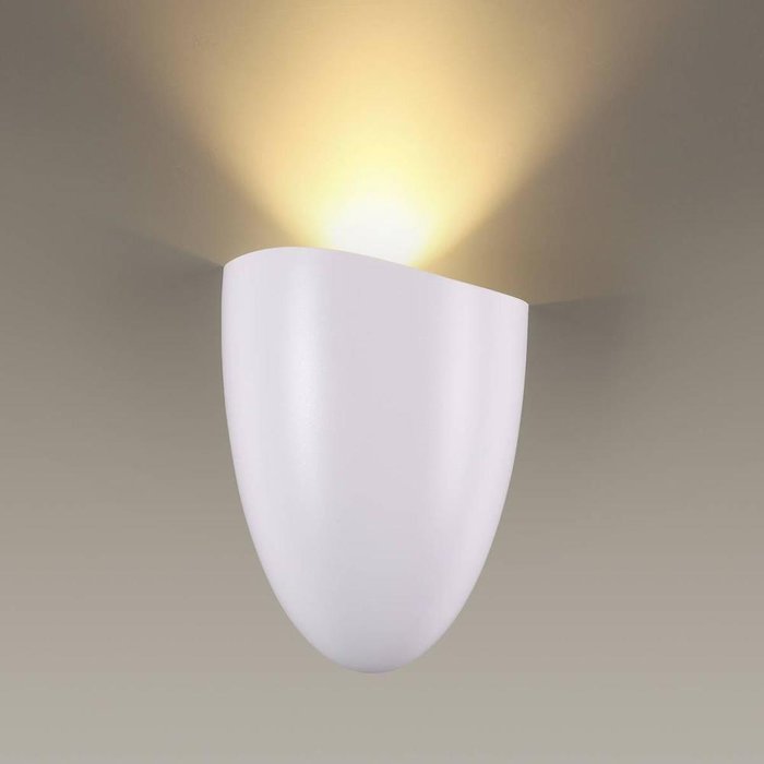 Настенный светодиодный светильник Pamukkale белого цвета - купить Бра и настенные светильники по цене 1500.0