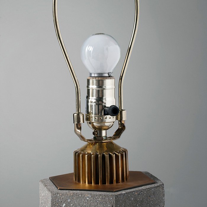 Настольная лампа Санлис с белым плафоном - лучшие Настольные лампы в INMYROOM