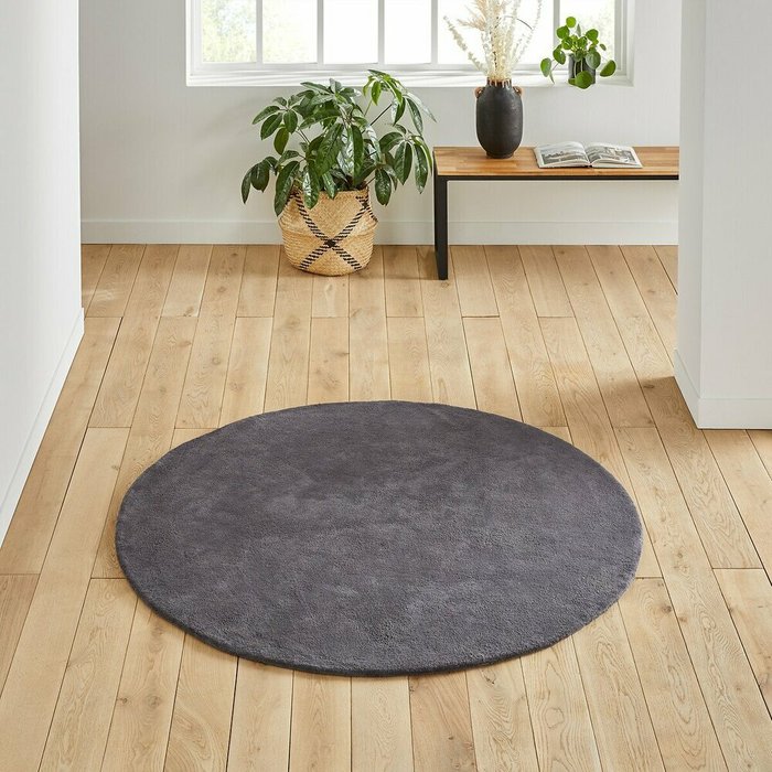 Ковер круглый из хлопковой ткани Renzo 120х120 черного цвета - купить Ковры для детской по цене 9378.0 Ковер круглый из хлопковой ткани Renzo 120х120 черного цвета - купить Ковры для детской по цене 9378.0
