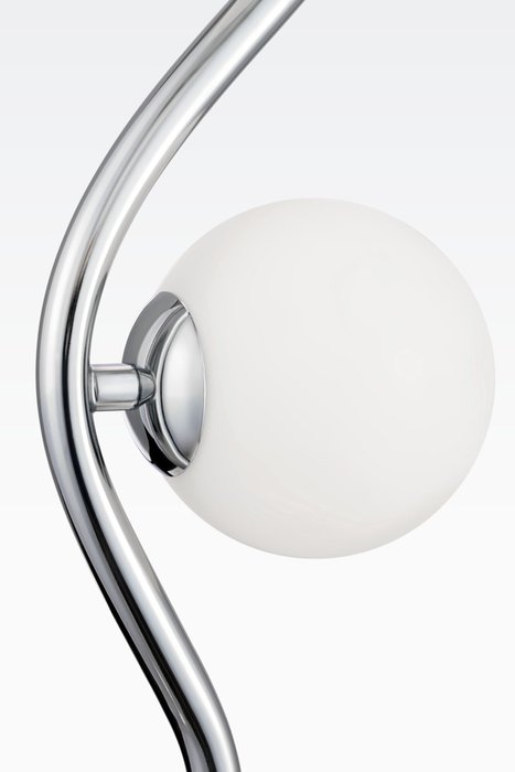 Настольная лампа Uva с металлическим основанием - купить Настольные лампы по цене 13140.0