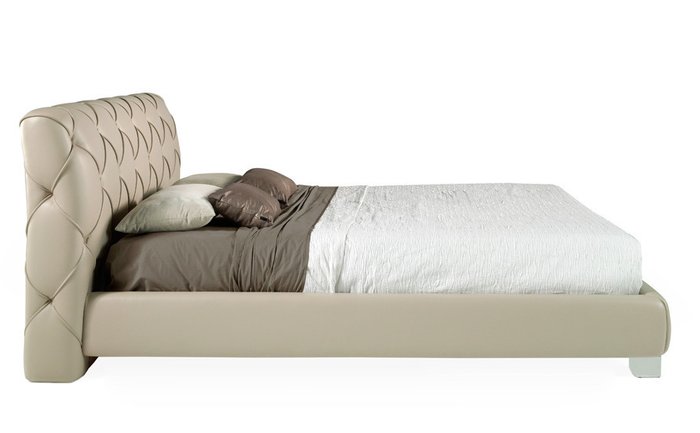 Кровать с мягким изголовьем бежевого цвета 200x220 - купить Кровати для спальни по цене 444990.0