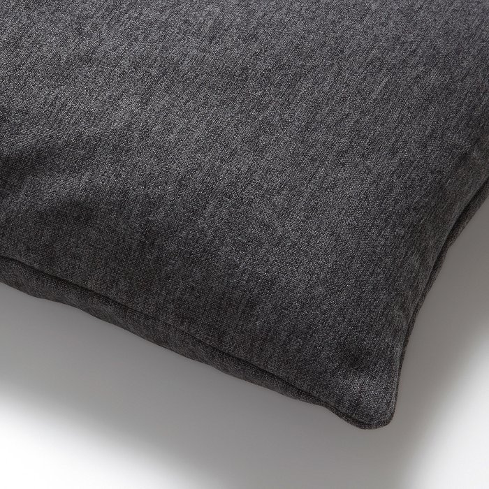 Чехол для декоративной подушки Mak черного цвета - купить Чехлы для подушек по цене 2490.0