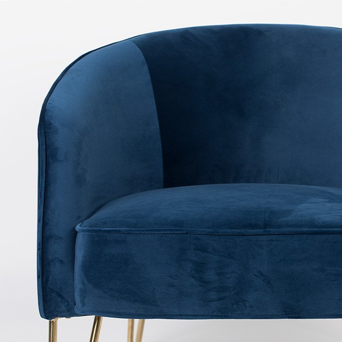 Кресло Queenalicious темно-синего цвета - купить Интерьерные кресла по цене 67235.0