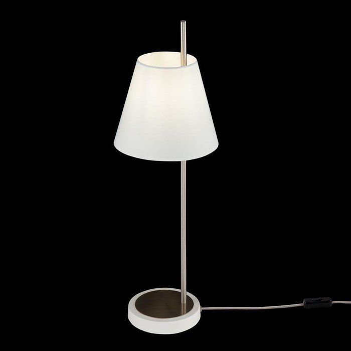 Настольная лампа Tarrasa с белым абажуром - купить Настольные лампы по цене 5900.0