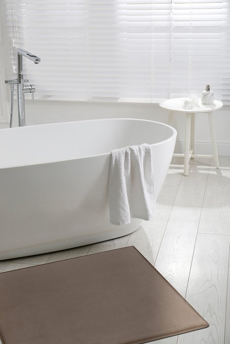 Коврик для ванной Olimp 40х60 темно-бежевого цвета - лучшие Коврики для ванной в INMYROOM
