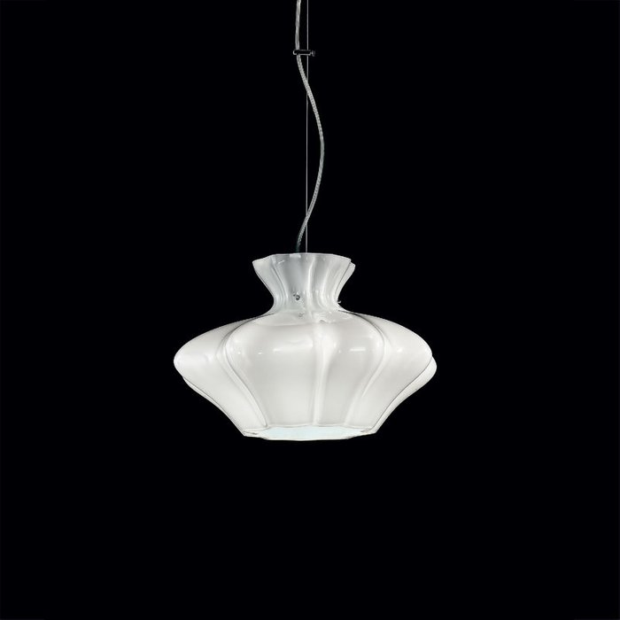 Подвесной светильник Sylcom в виде нераскрывшегося бутона цветка из муранского стекла