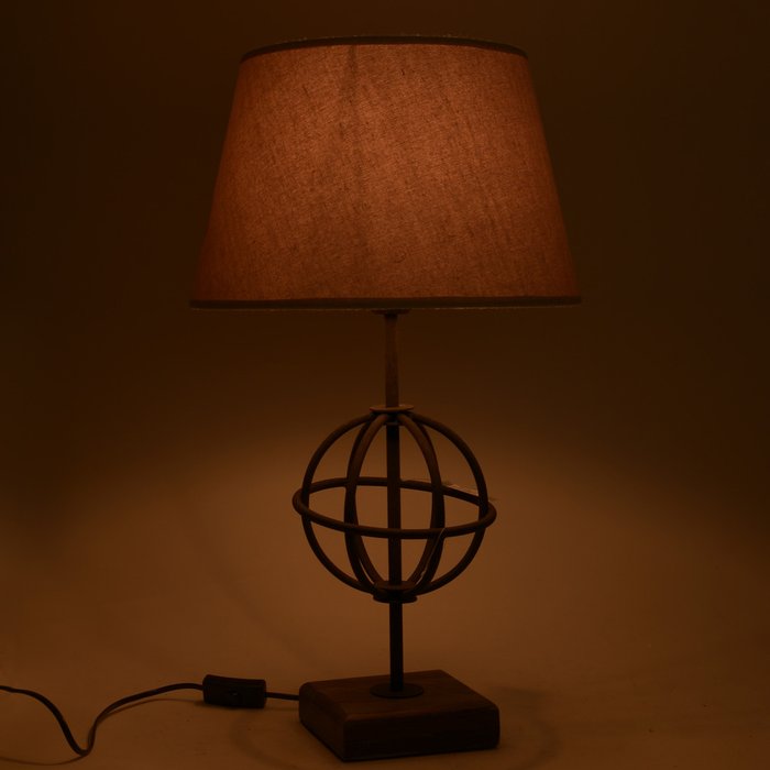 Настольная лампа с белым абажуром - купить Настольные лампы по цене 7880.0